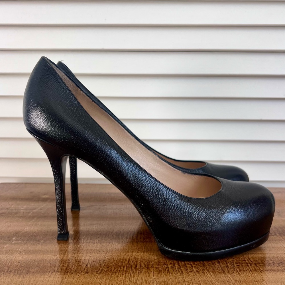 YSL Yves Saint Laurent Tribtoo 80 Platform Pumps